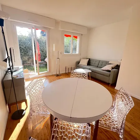 Le Santa, Bel Appartement, Parking Et Jardin Privé * Deauville
