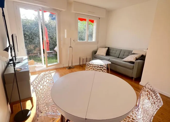 Le Santa, Bel Appartement, Parking Et Jardin Prive * ドーヴィル