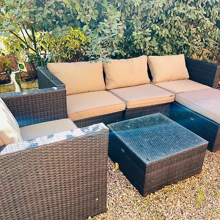 Lägenhet Le Santa, Bel Appartement, Parking Et Jardin Prive *