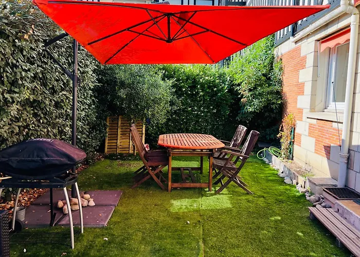 Apartment Le Santa, Bel Appartement, Parking Et Jardin Prive Deauville